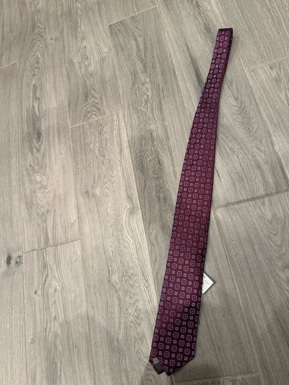 NWT Canali Men's Burgundy Patterned 100% Silk Tie - Classic Business Style